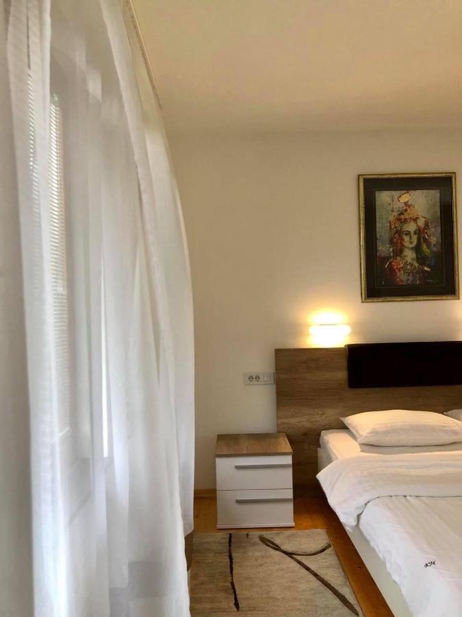 Konak Nestor Bungalows سكوبجي المظهر الخارجي الصورة