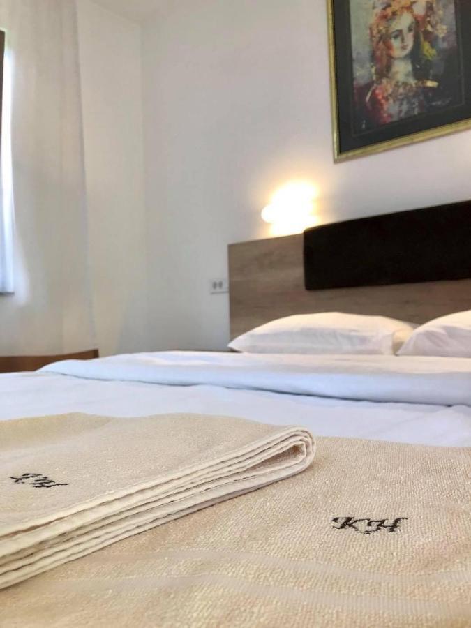 Konak Nestor Bungalows سكوبجي المظهر الخارجي الصورة