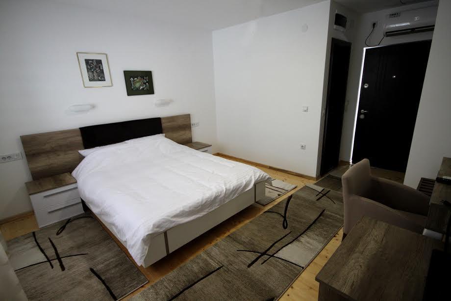Konak Nestor Bungalows سكوبجي المظهر الخارجي الصورة