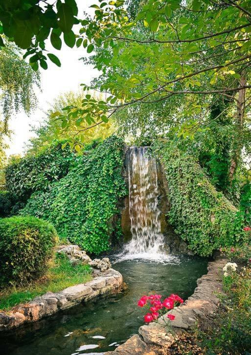Konak Nestor Bungalows سكوبجي المظهر الخارجي الصورة